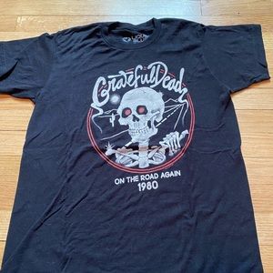 Grateful Dead tshirt